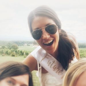 Meet your Posher, Christina